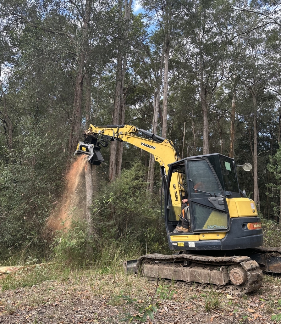 FAE forestry mulching head attachment on excavator. Makes light work of hard jobs on large properties such as weed control, making fire breaks, land clearing and more.